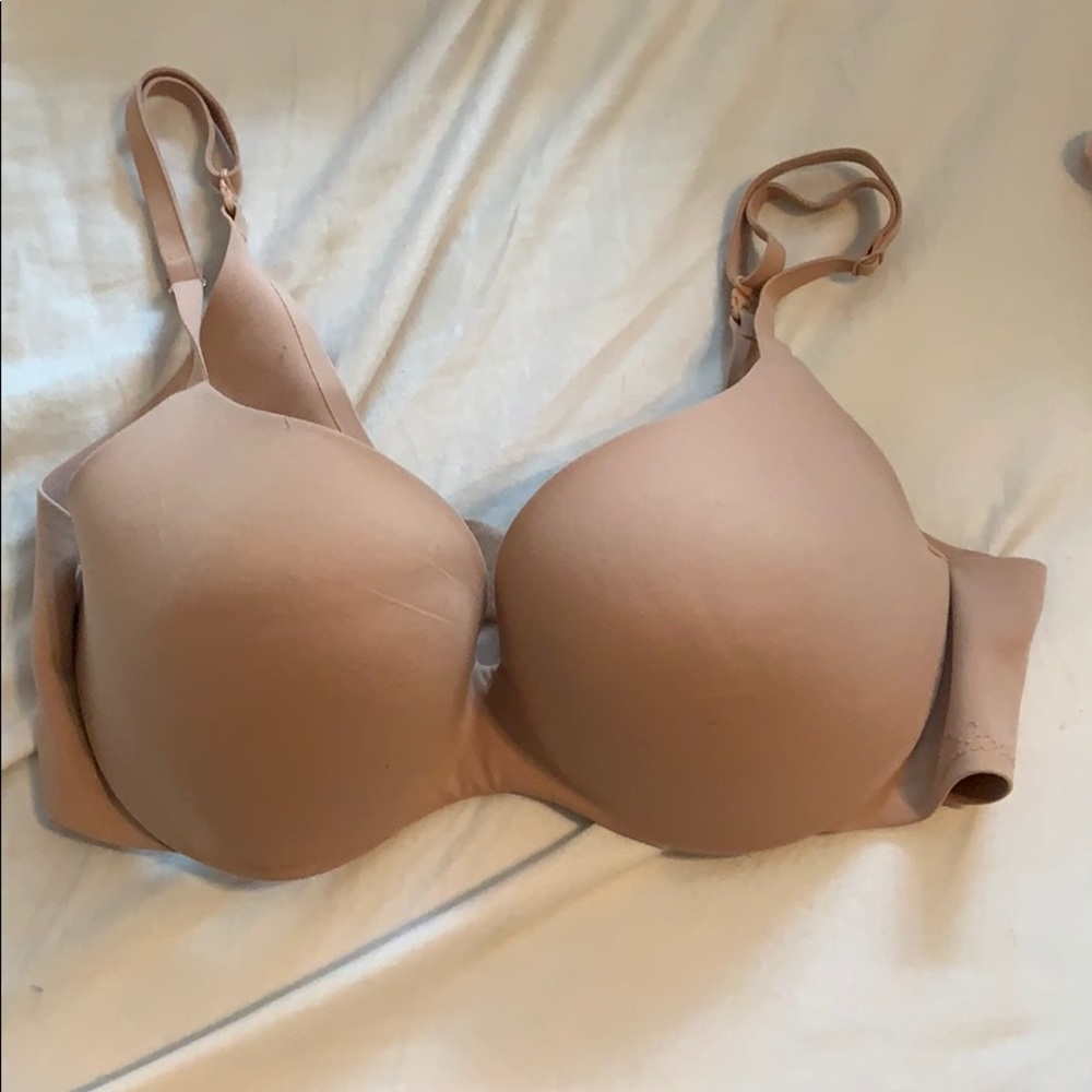 Victoria secret seamless back 34C bra
